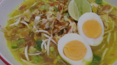 Bumbu Soto Ayam: Resep dan Cara Membuatnya yang Enak dan Gurih