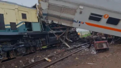 Kecelakaan Kereta di Cicalengka, Kabupaten Bandung: KA Turangga dan KA Lokal Terlibat