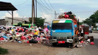 Karawang Dinilai Darurat Sampah, Sejumlah TPSS Tidak Diangkut