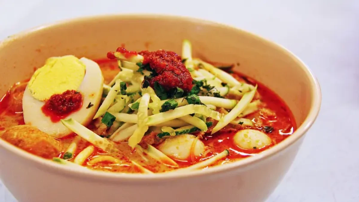 Lengkap! Resep Laksa, Variasi, dan Tips Menjadi Ahli