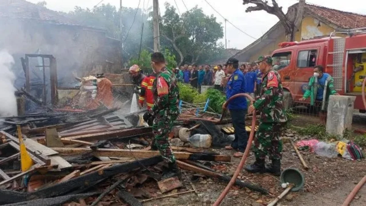 Rumah Kebakaran di Hari Pencoblosan Desa Citrajaya