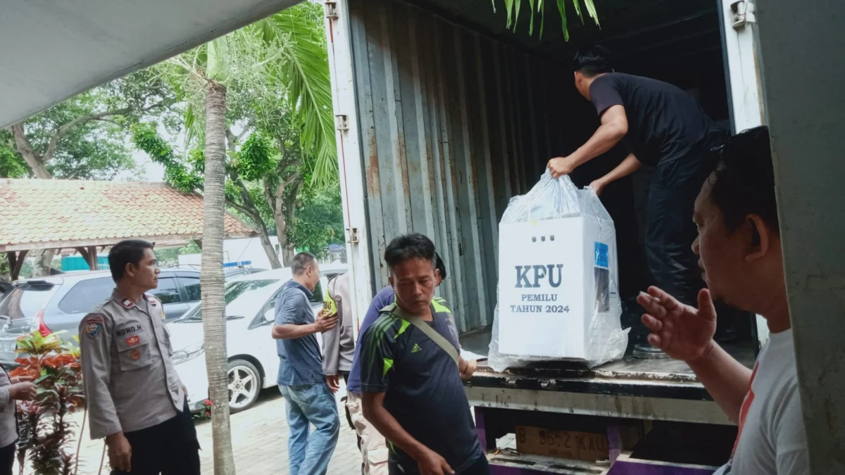 960 Kotak Suara Bergeser ke KPU Dari PPK Pagaden