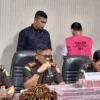 Kejari Karawang Tetapkan Dua Tersangka Tipikor Penyaluran Pupuk Bersubsidi 2017