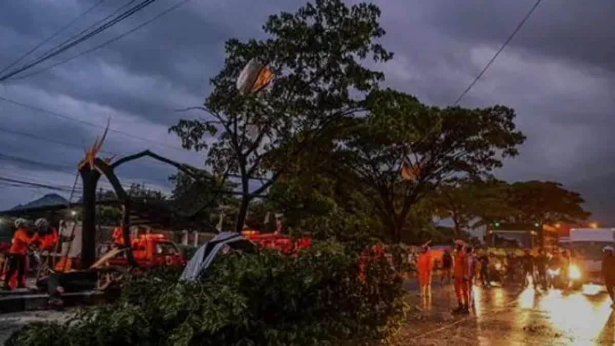 BPBD Jawa Barat Rilis Data Kerusakan Akibat Angin Puting Beliung di Kabupaten Bandung dan Sumedang