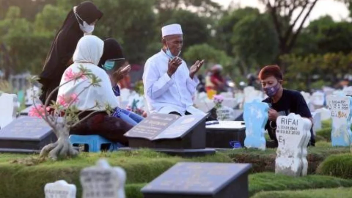 Ziarah Kubur pada Hari Jumat