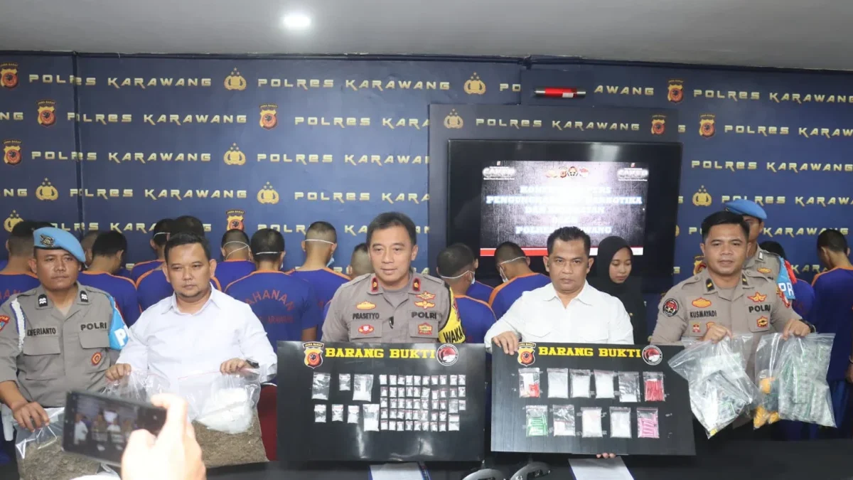 Polres Karawang Bekuk Puluhan Bandar dan Pengedar Narkoba, Segini Barbuknya