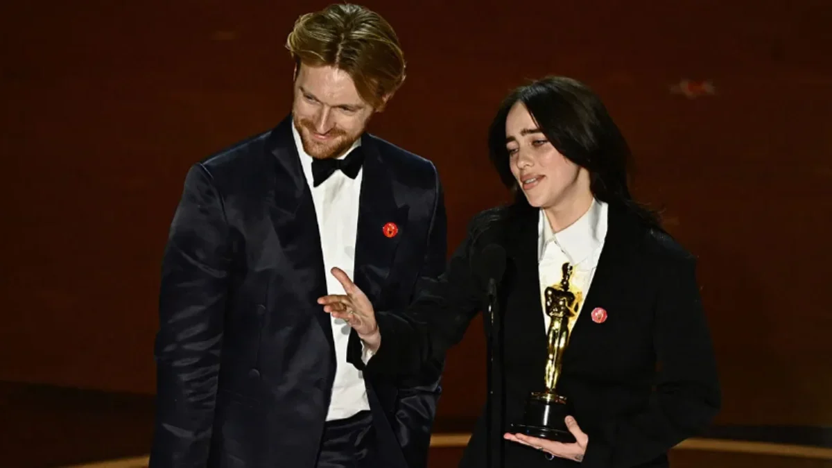 Billie Eilish dan Finneas O\'Connell Menjadi Pemenang Termuda di Piala Oscar 2024