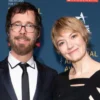 Penyanyi Ben Folds Ceraikan Istri ke-5, Emma Sandall setelah 6 Tahun Pernikahan