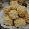 Bingung Mau Buat Kue Lebaran Apa? Nih Cobain Resep Kue Kering Sagu Rekomendasi Keluarga Banget