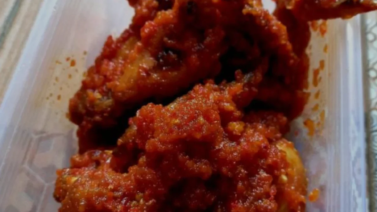 Resep Sayap Ayam Bumbu Balado, Paduan Pedas yang Membuat Lidah Bergoyang