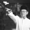 Cara BJ Habibie Menguatkan Rupiah dari Rp16.800 ke Rp7.385 Tahun 1999!