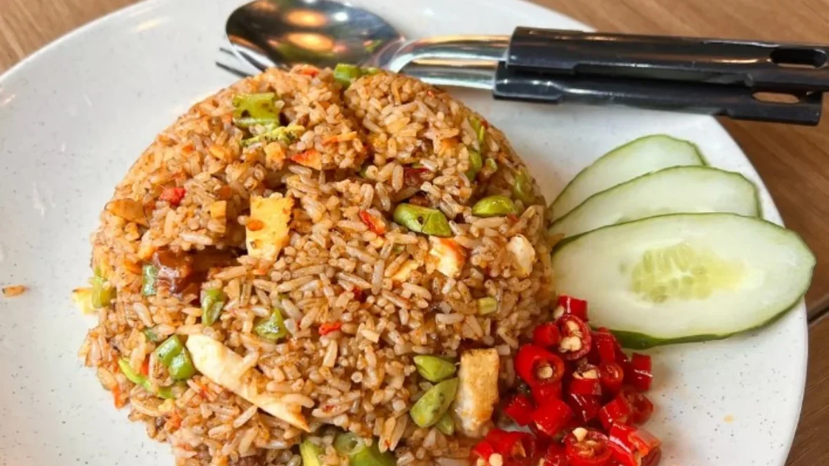 Resep Nasi Goreng Pete Pedas. (Sumber Gambar: abillion)