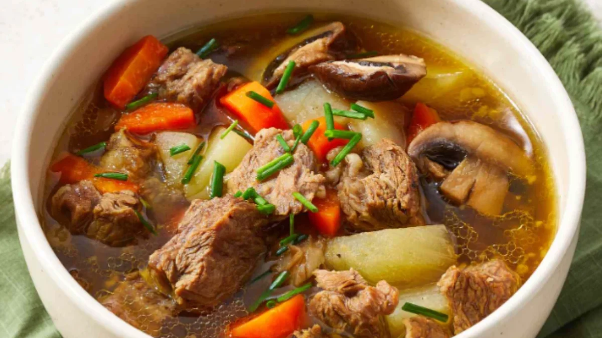 Resep Sop Iga Sapi yang Hangat, Menu Idul Adha yang Memikat