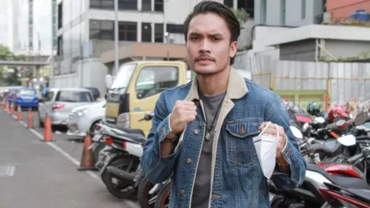 Randy Pangalila Pensiun dari Dunia Kickboxing sumber [Suara.com/Alfian Winanto]