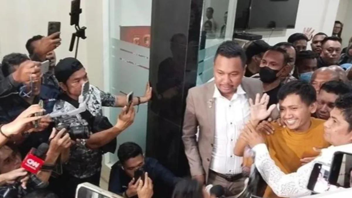 Pegi Setiawan resmi bebas usai praperadilan dikabulkan. (Rifat Alhamidi/detikcom)