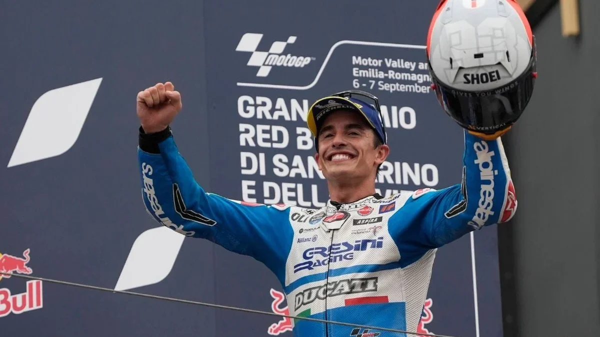 Marc Márquez celebra su triunfo en San Marino - Sumber Cordon Press