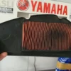 Filter udara Yamaha NMAX sudah kotor seperti ini ? ada pilihan filter udara murah Sumber (Isal/GridOto.com)