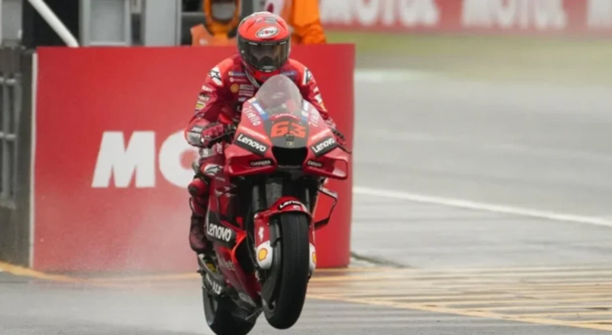 Enea Bastianini Tidak Mau Bantu Bagnaia Jadi Juara Dunia MotoGP 2024 ...