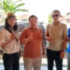 Tim pemenangan Jimat-Aku Amat Suhenda saat bersama Cawabup Paslon 1 Aceng Kudus di Posko Utama Pemenangan Jima