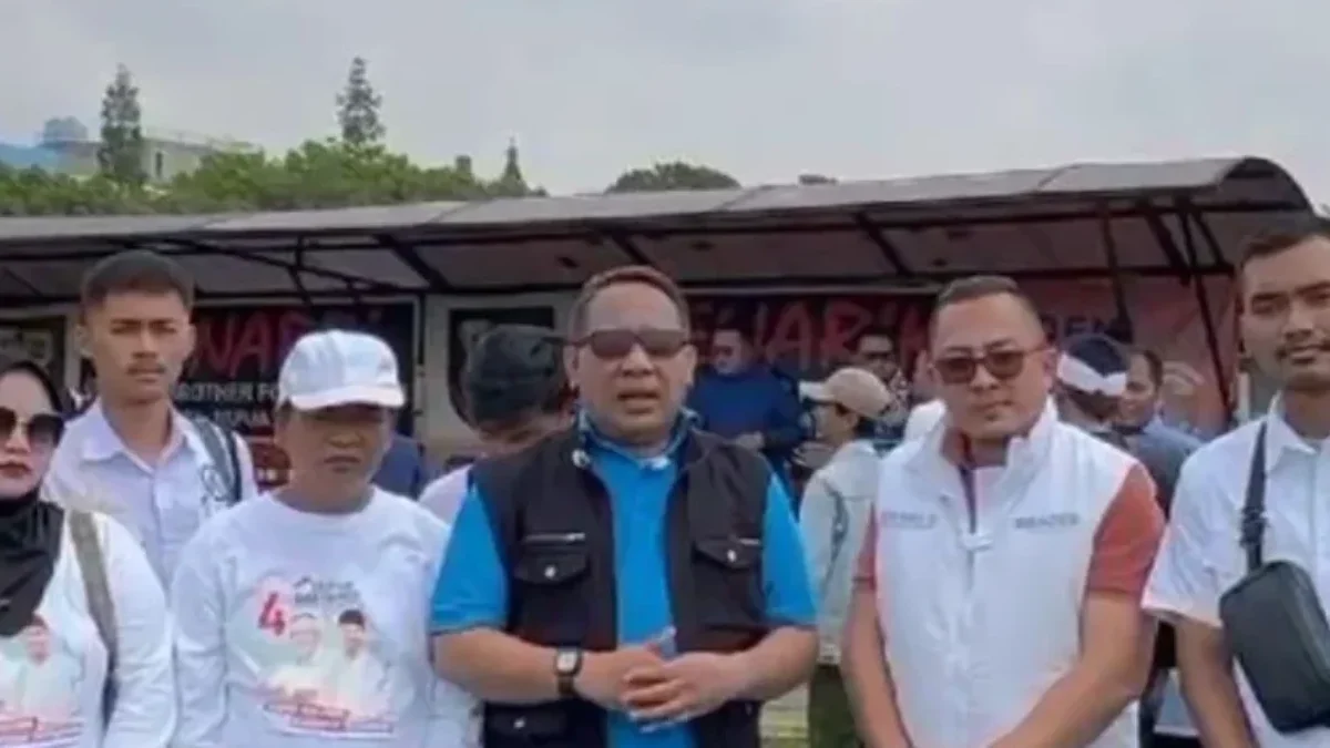 Suasana Meriah di Lapangan Batu Nunggal, Dukungan Semangat untuk Pasangan Jimat-Aku