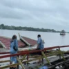 Kapal Wisata Susur Sungai Milik Pemkab Kotim Tenggelam: sumber foto (beritasampit.com)