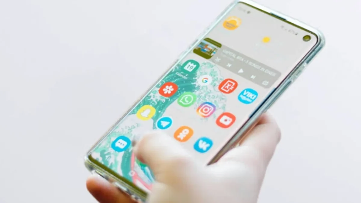 7 Cara Mengubah Emoji Android Menjadi iPhone Tanpa Aplikasi 2025!