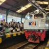 Ilustrasi kereta api. Mulai 4 Februari 2025, calon penumpang bisa mulai melakukan pembelian tiket kereta api u