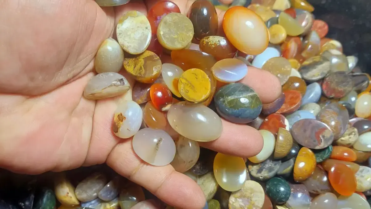 5 Batu Akik yang Berkhasiat untuk Kesehatan dan Melancarkan Peredaran Darah Dalam Tubuh. (Lazada)
