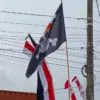 Bendera One Piece Berkibar di Purwakarta
