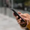 Cara Ngurangin Kecanduan Main HP, Biar Hidup Gak Cuma di Layar Doang