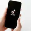 Platform TikTok. /Pinterest /