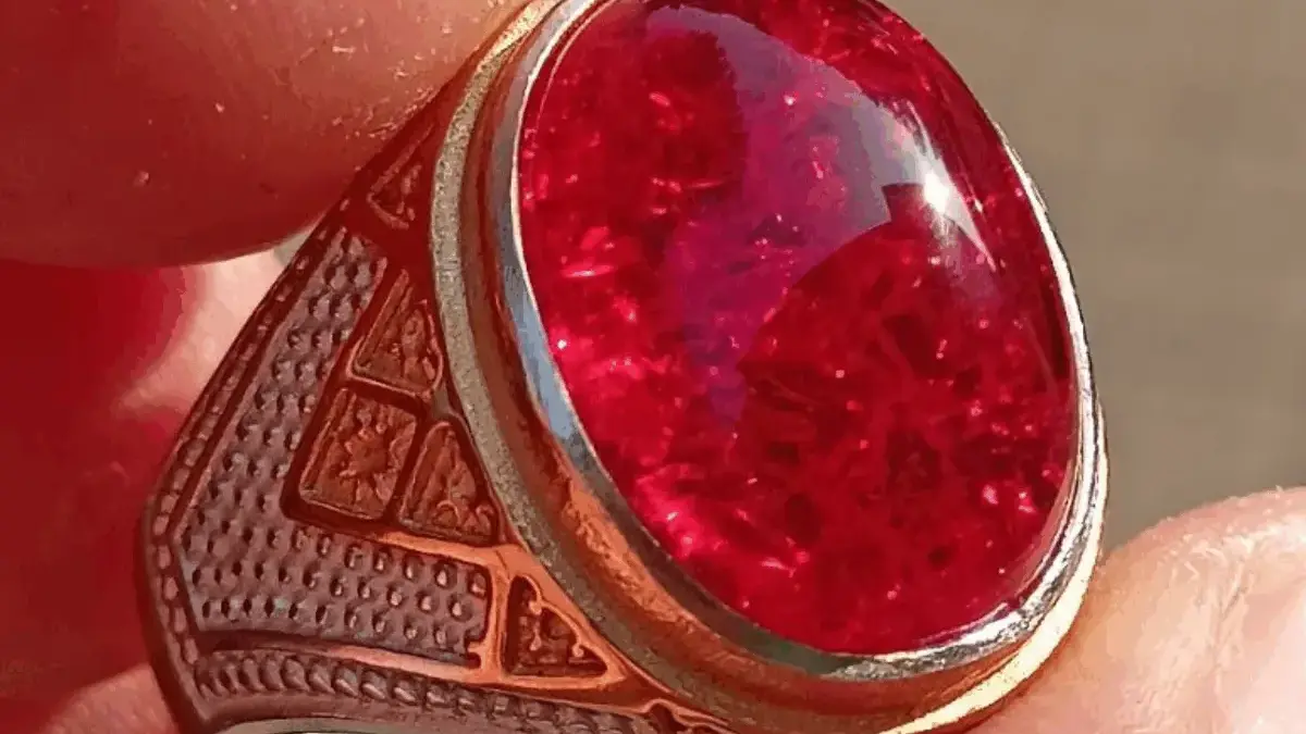 Kupas Tuntas Spesifik Ciri Batu Merah Siam asli Kalimantan dan Harganya