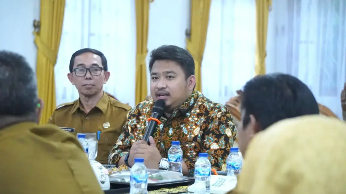 Bupati Subang Tekankan Peningkatan Layanan Kesehatan dalam Evaluasi Kinerja RSUD Semester I 2025 RSUD Subang