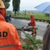 Petugas BPBD Purwakarta