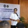 Sri Sultan Hamengkubuwono X Apresiasi Penyerahan Sertipikat Tanah untuk Masyarakat Gunungkidul