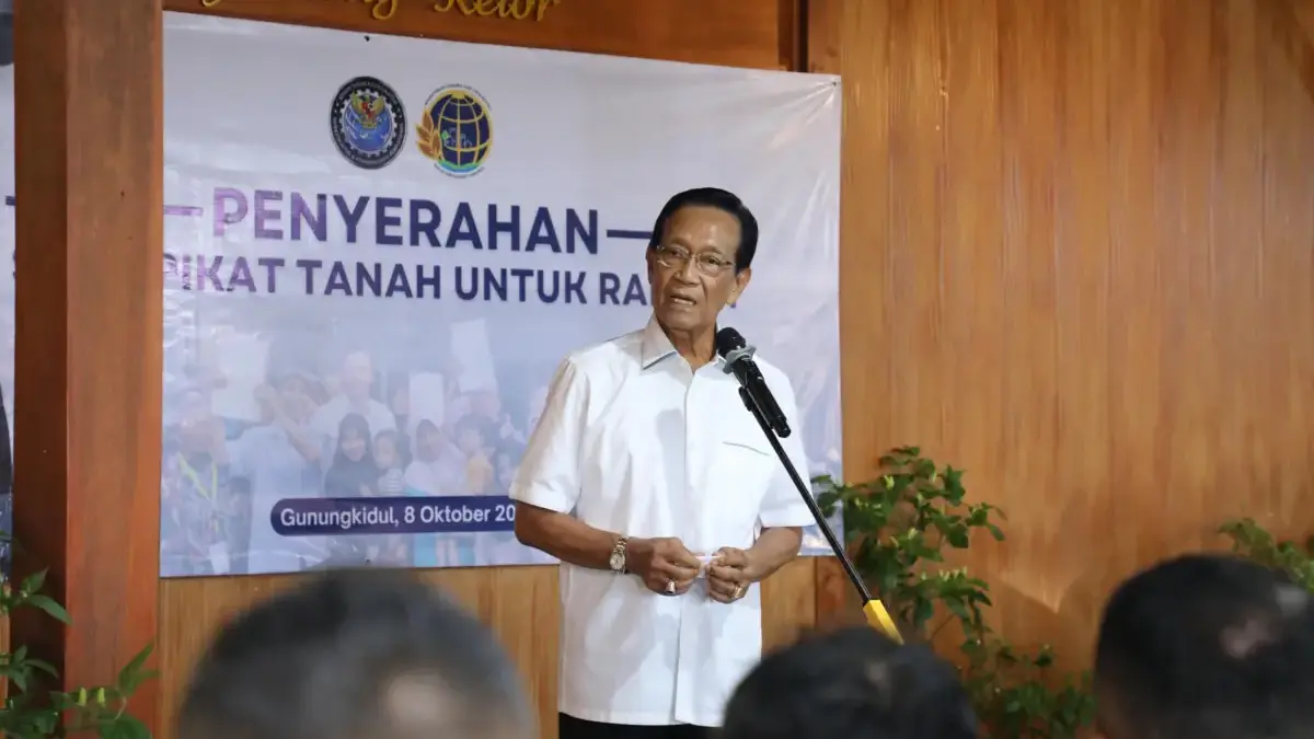 Sri Sultan Hamengkubuwono X Apresiasi Penyerahan Sertipikat Tanah untuk Masyarakat Gunungkidul