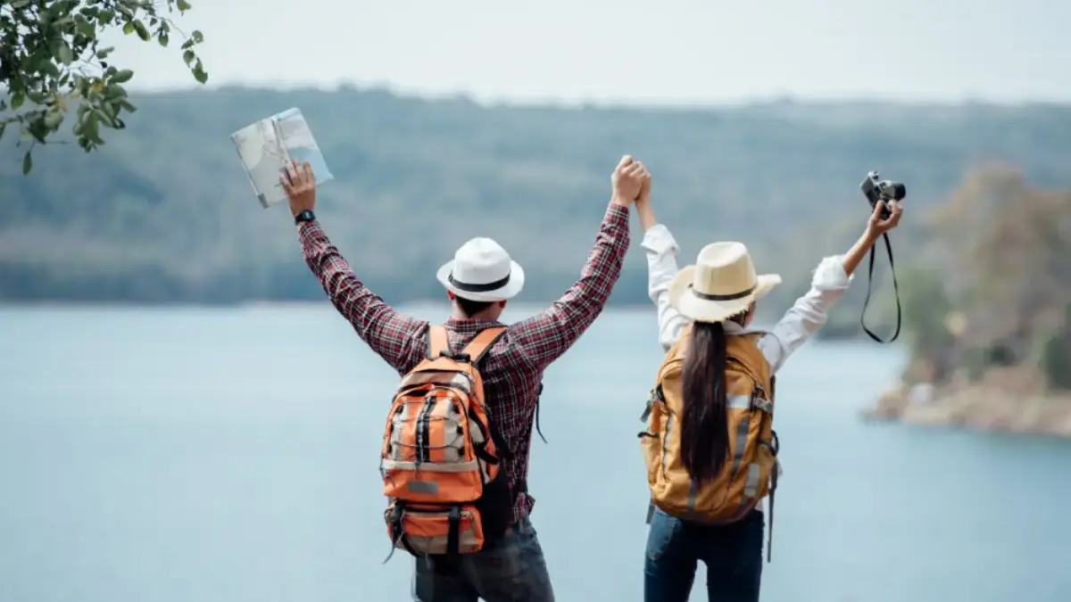 Tips Liburan dengan Hemat Budget: Nikmati Waktu Tanpa Menguras Kantong Tips Liburan dengan Hemat Budget: Nikmati Waktu Tanpa Menguras Kantong