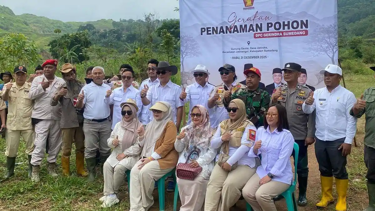 DPRD Jabar Dorong Penataan Lingkungan Menyeluruh Dari Hulu Hingga Hilir .