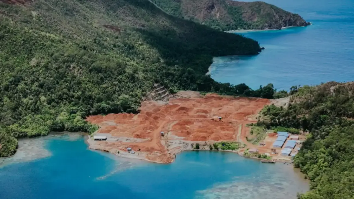 mengapa Raja Ampat masih berada di bawah ancaman serius dari penambangan nikel?