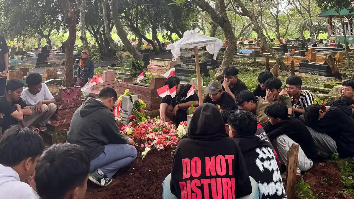 Buru Sopir Truk Maut yang Tewaskan 2 Bobotoh di Subang, Polda Jabar Beri Peringatan Tegas