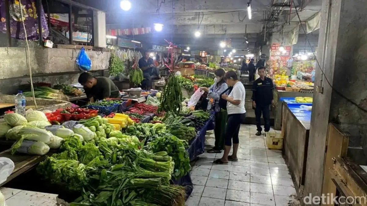 Dari Jaya hingga Sepi, Lika-liku Pedagang Bertahan di Pasar Kosambi