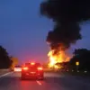 Detik-Detik Mobil Tangki Terbakar di Tol Cipali KM 185A, Jalur Arah Cirebon Lumpuh