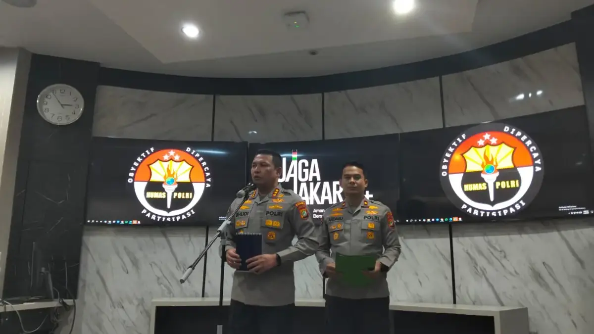 Materi Stand Up Comedy \'Mens Rea\' Berujung Pemeriksaan, Pandji Pragiwaksono Dipanggil ke Polda Metro Jaya