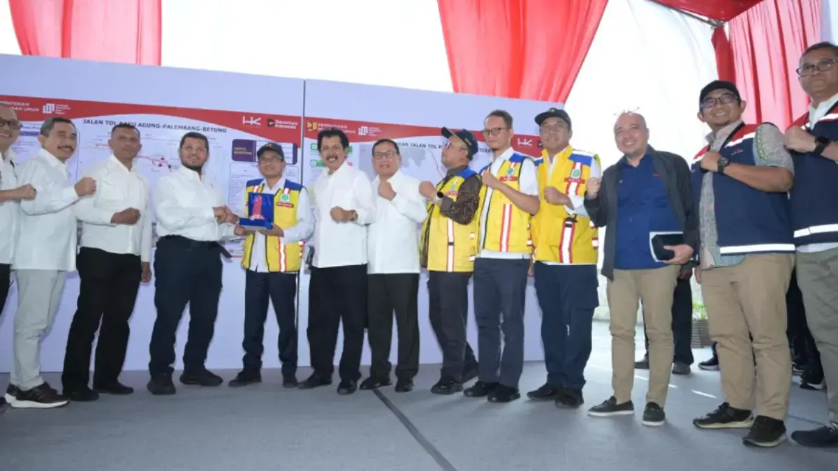 Anggota DPR RI Komisi V Tinjau Jalan Tol Palembang–Betung, Dorong Percepatan Konektivitas di Sumatra Selatan