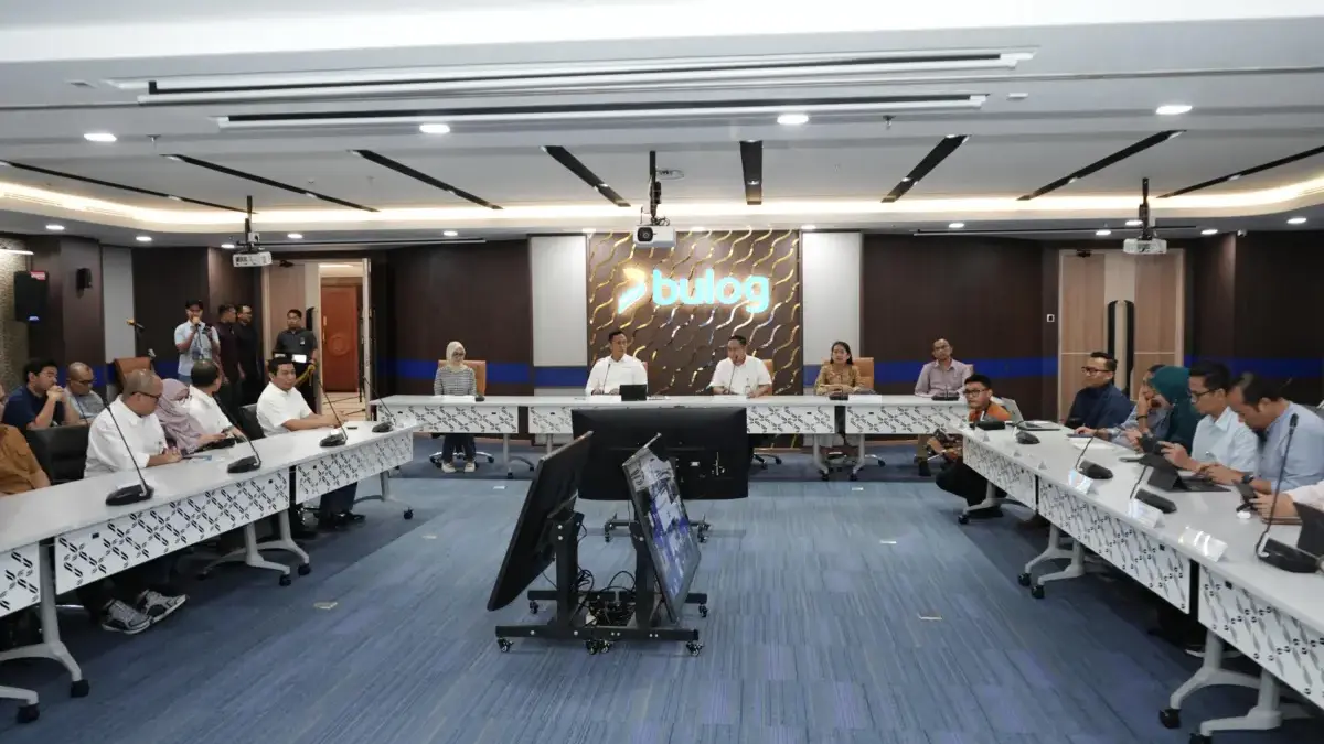 Bulog Perkuat Sinergi Jaga Harga Pangan Jelang Ramadan dan Idul Fitri 1447 H Bulog Perkuat Sinergi Jaga Harga Pangan Jelang Ramadan dan Idul Fitri 1447 H.