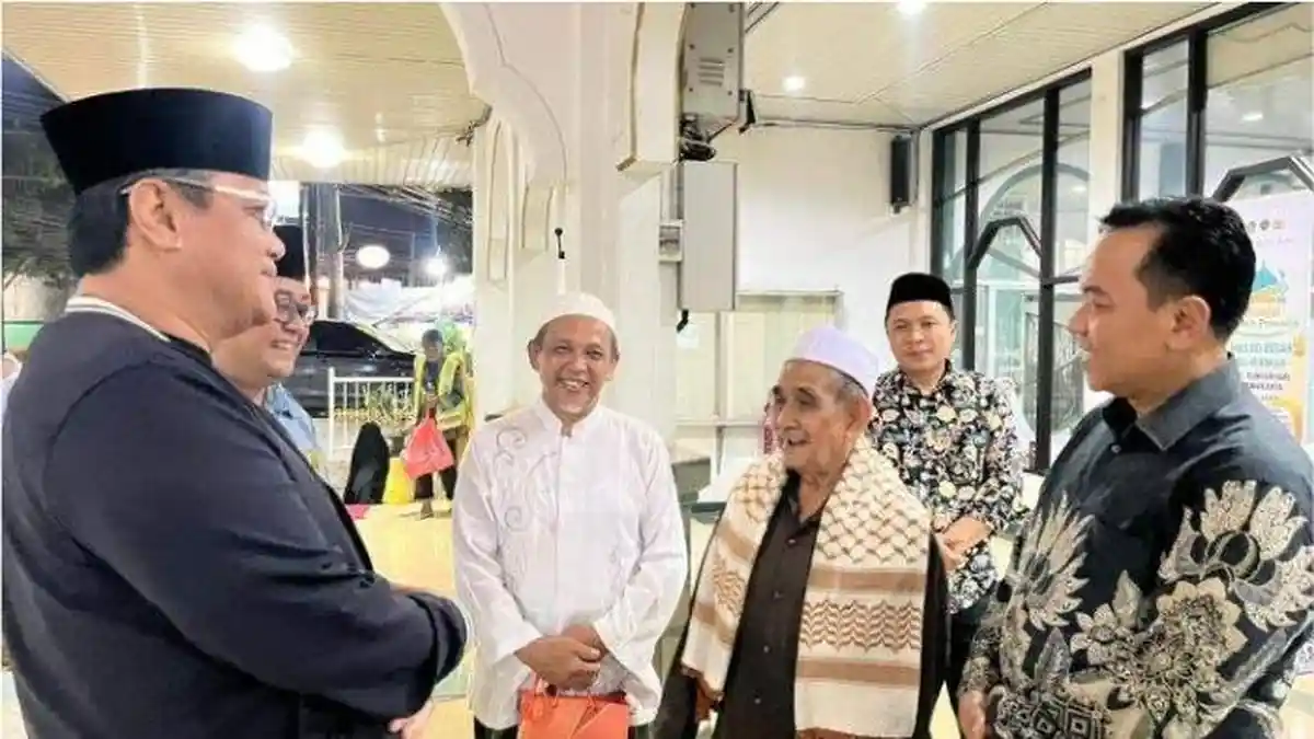 Pastikan Layanan Mudik Nyaman, Kakanwil Tinjau Masjid Ramah Pemudik di Purwakarta.