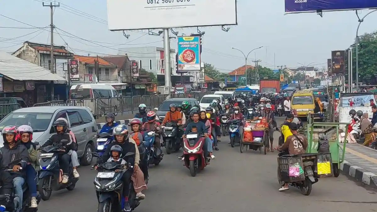 Dishub Jabar Prediksi 30,97 Juta Warga Akan Mudik, Simak Kapan Puncak Arus Balik.