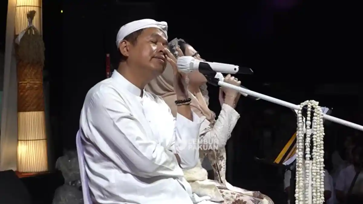 Dedi Mulyadi Menangis Merasa Gagal Jadi Gubernur Soroti Kasus TPPO dan Masalah Sosial di Jabar.