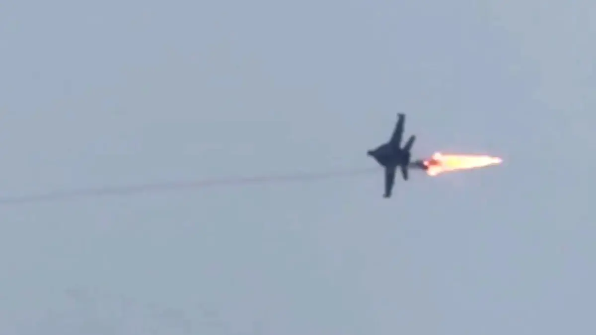 Iran Buktikan Kebohongan Amerika dengan Tembak Pesawat Jet F-18 Hornet, Jatuh di Samudera Pasifik