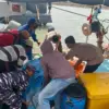 KM Almujib Ditabrak Kapal Tongkang di Perairan Indramayu, 2 ABK Meninggal 4 Hilang.